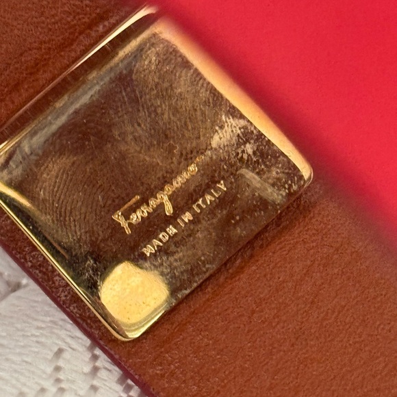 Salvatore Ferragamo belt - Picture 7 of 11